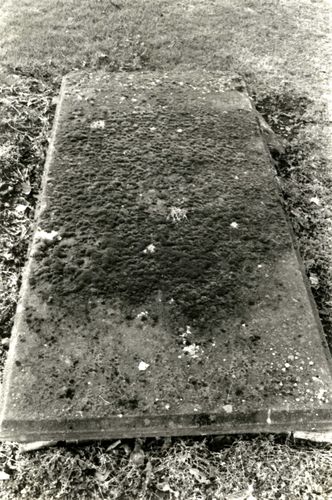 Grave of William and Elizabeth Sipthorp, 1986