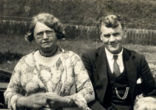 Jennie Lee's parents James and Euphemia 'Ma' Lee c.1930. 