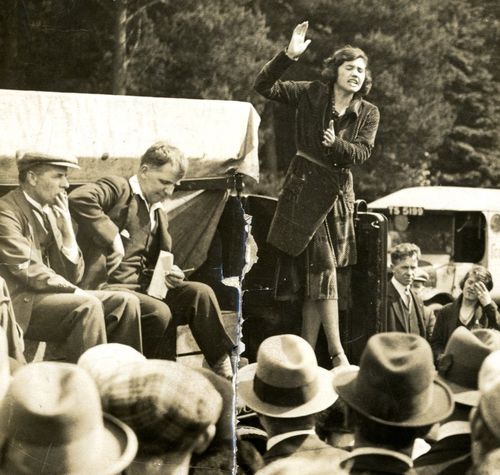 Jennie Lee speaking in 1930