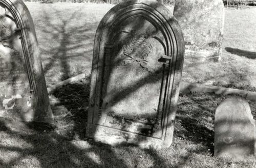 Grave of Mary King, 1986