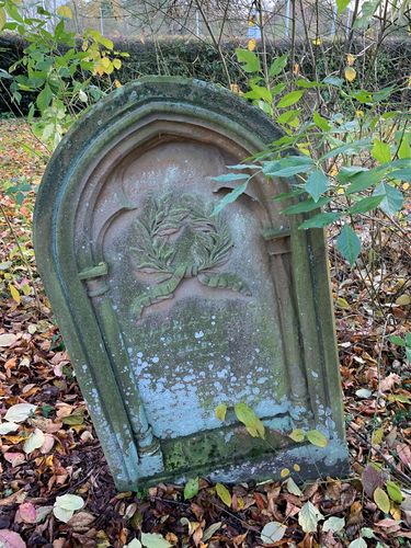 Grave of Thomas King