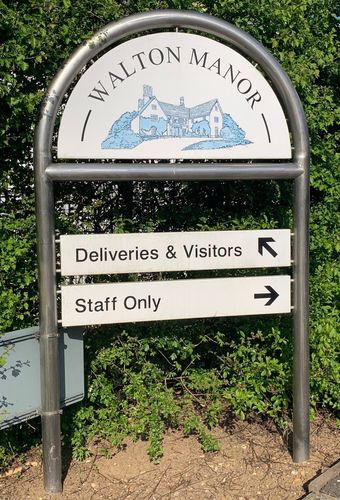 Walton Manor sign