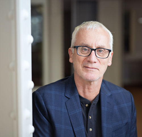 Portrait photograph of Professor Huw Price, Distinguished Professor Emeritus at the University of Bonn and an Emeritus Fellow of Trinity College, Cambridge.